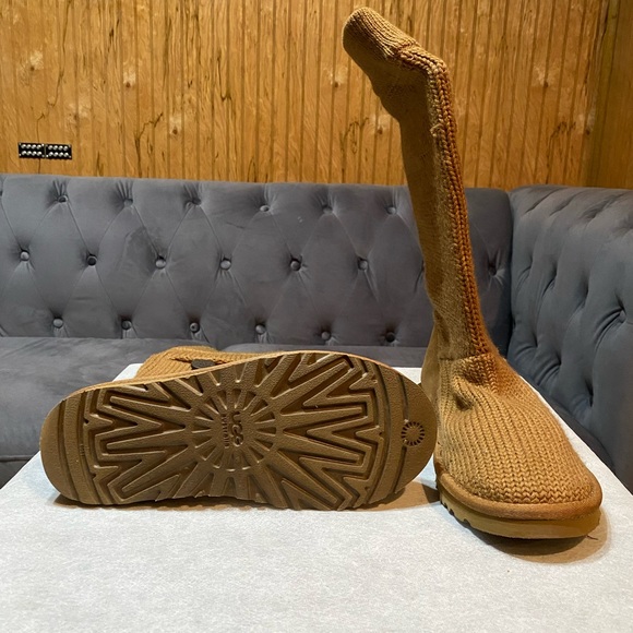 UGG Sweater Knit Boots Chestnut Sz 7 - Picture 3 of 5